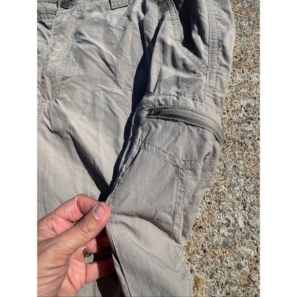 Men’s Columbia Omni shade size 34/30 cargo pants - Picture 2 of 5